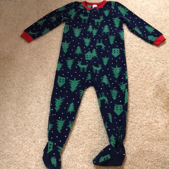 gap footed pajamas